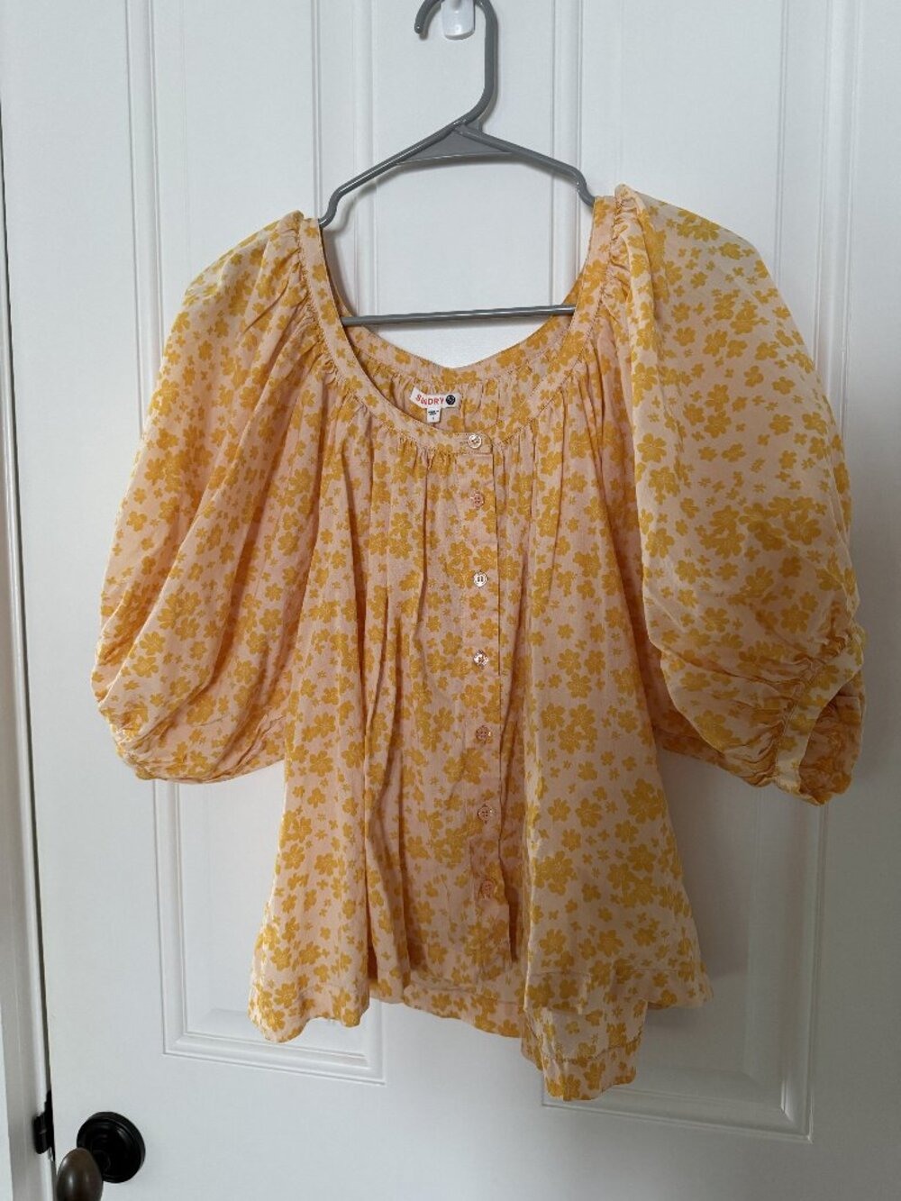VGUC Sundry Clothing Floral Top- Size 1